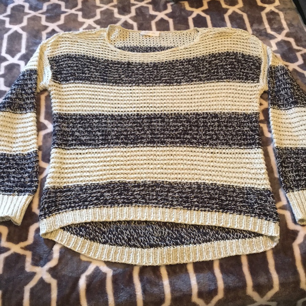 RD Style sweater. Stitch fix size M